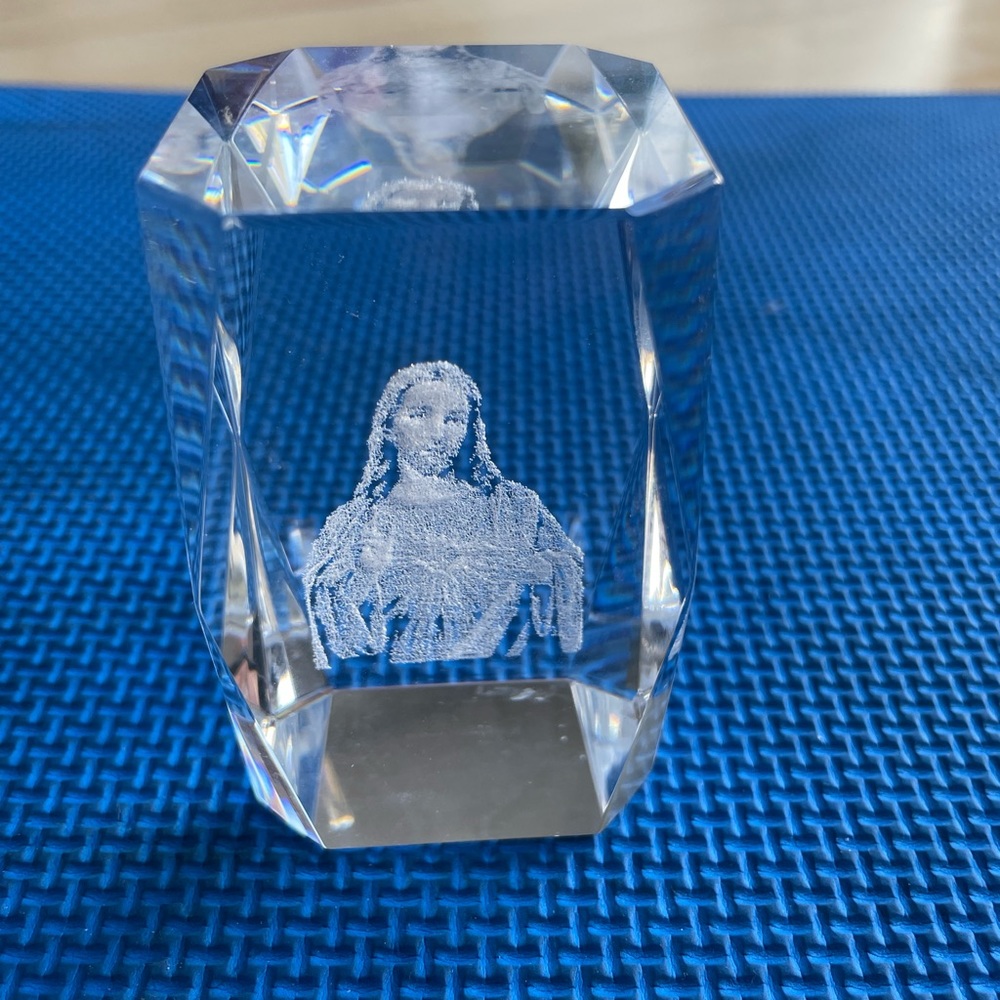 3D Crystal paperweight laser etched Jesus